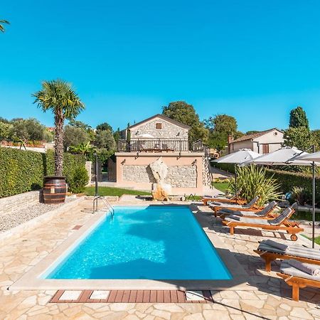 Villa Alma Kaštelir Екстериор снимка