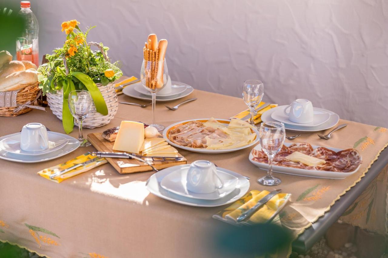Villa Alma Kaštelir Екстериор снимка