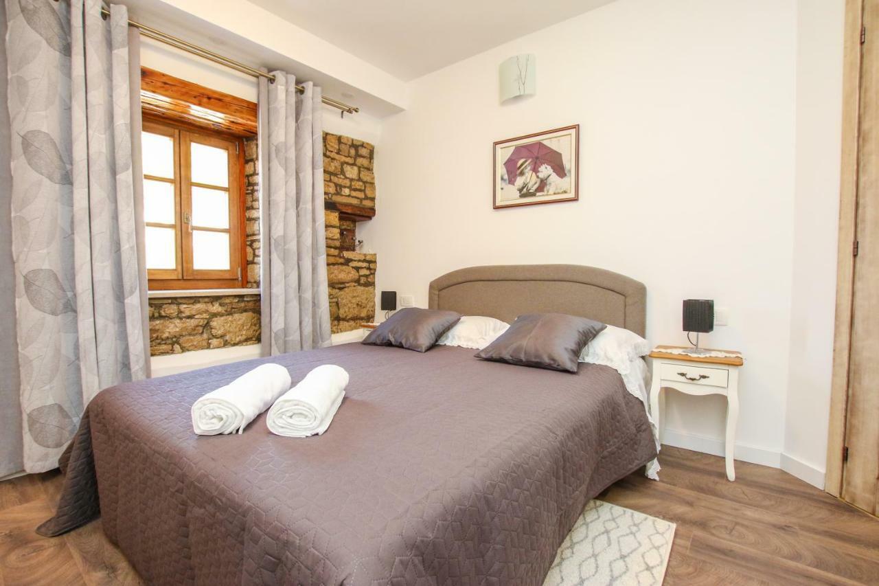 Villa Alma Kaštelir Екстериор снимка