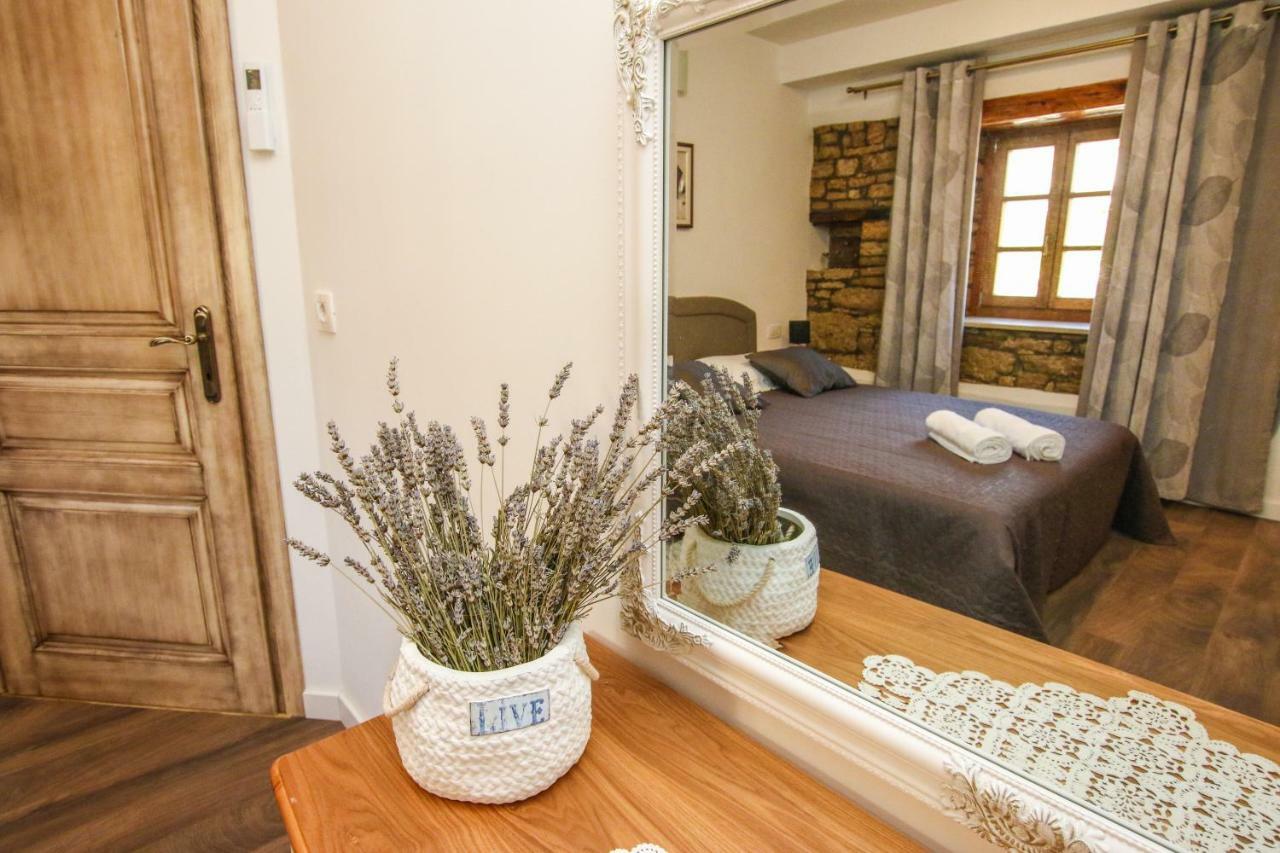 Villa Alma Kaštelir Екстериор снимка